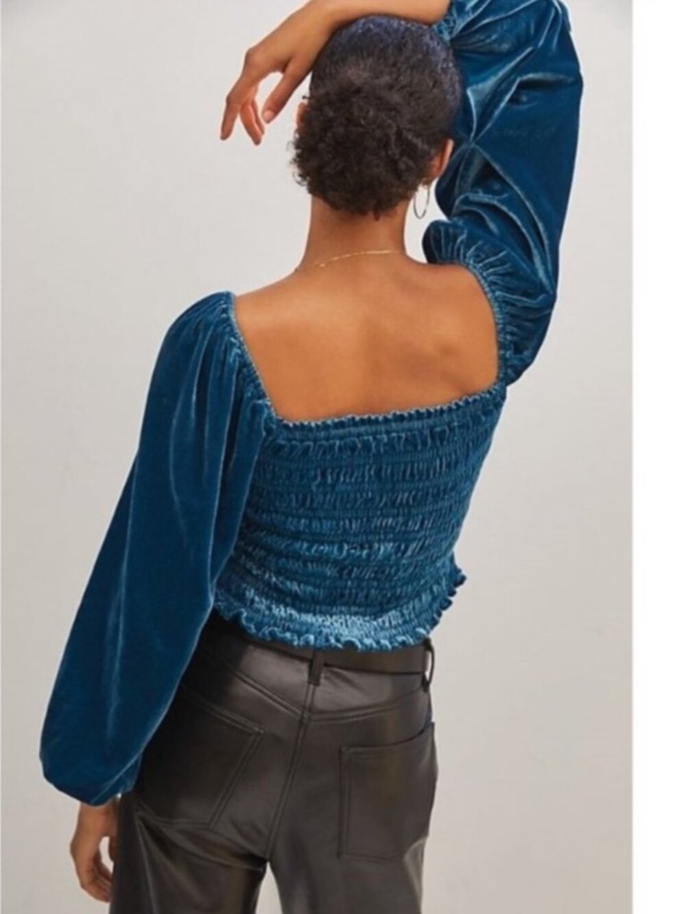 Anthropologie Smocked Puff Sleeve Square Neck Velvet Top Size L - Picture 2 of 12